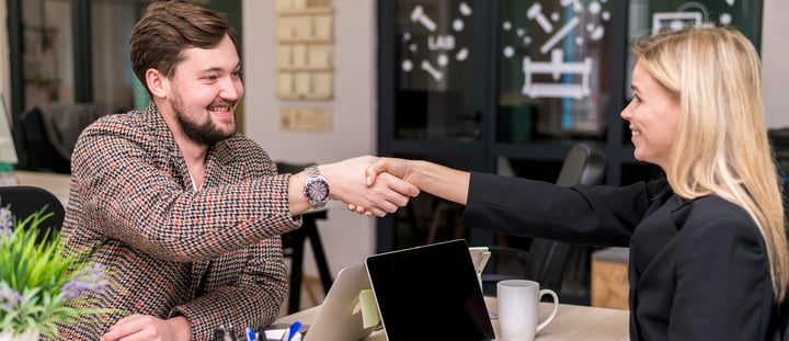 Strategii de loializare a clienților prin HubSpot